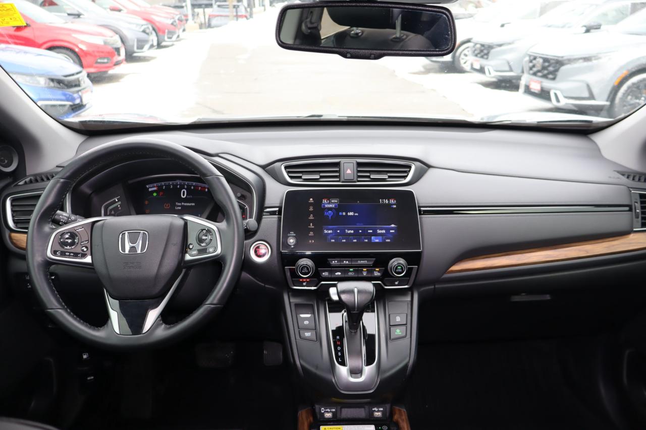 2022 Honda CR-V Touring 4dr All-wheel Drive Photo