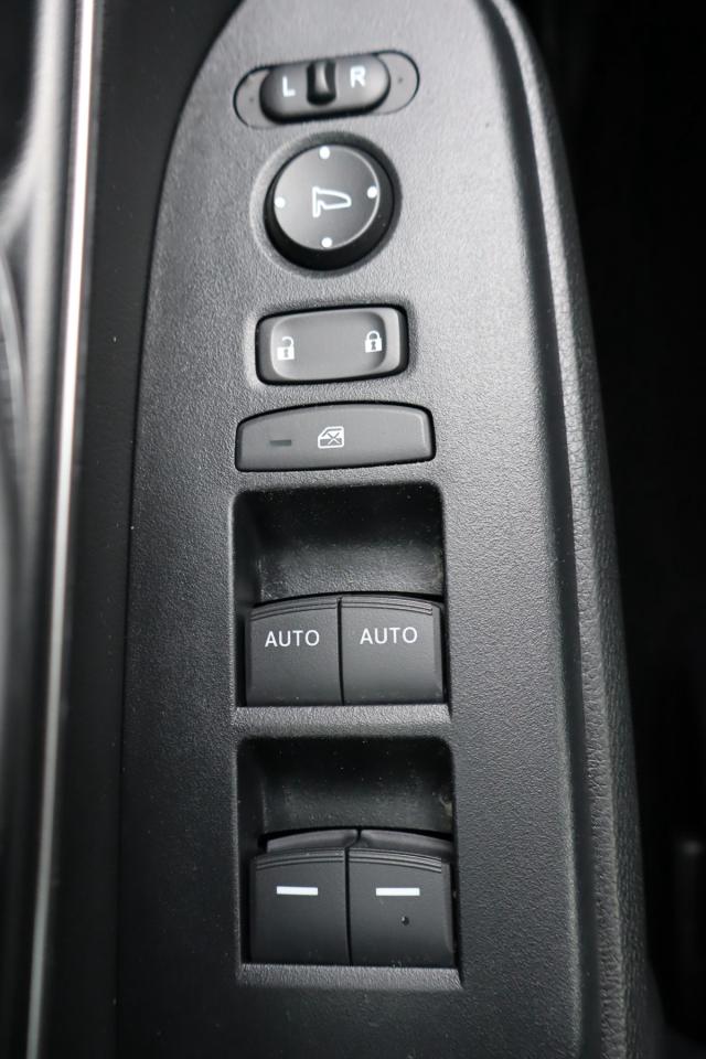 2022 Honda CR-V Touring 4dr All-wheel Drive Photo