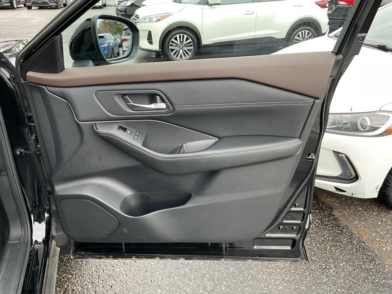 2023 Nissan Rogue  Photo