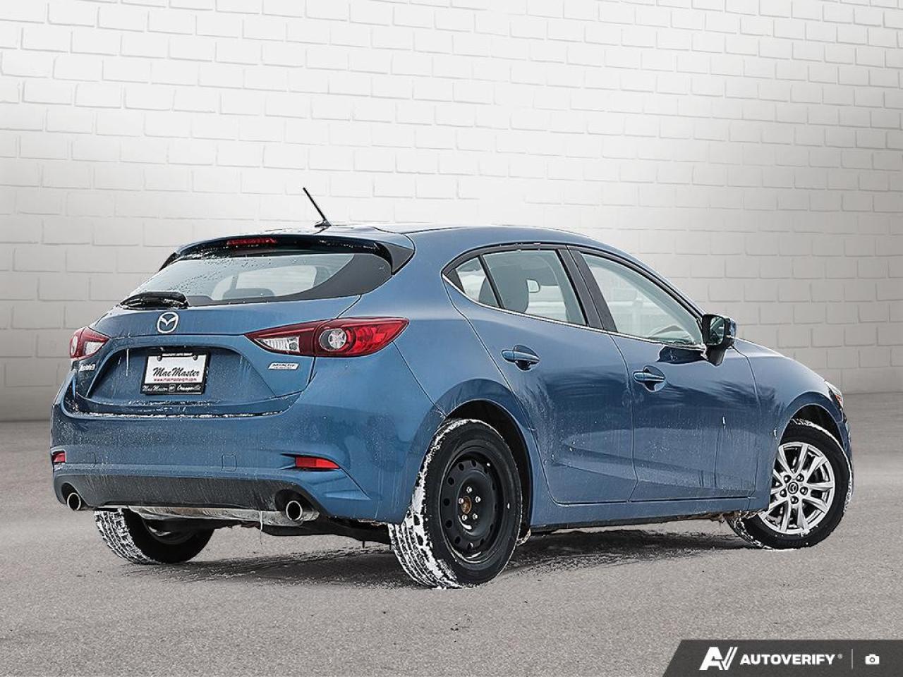 2017 Mazda MAZDA3 4DR HB SPORT AUTO GS Photo