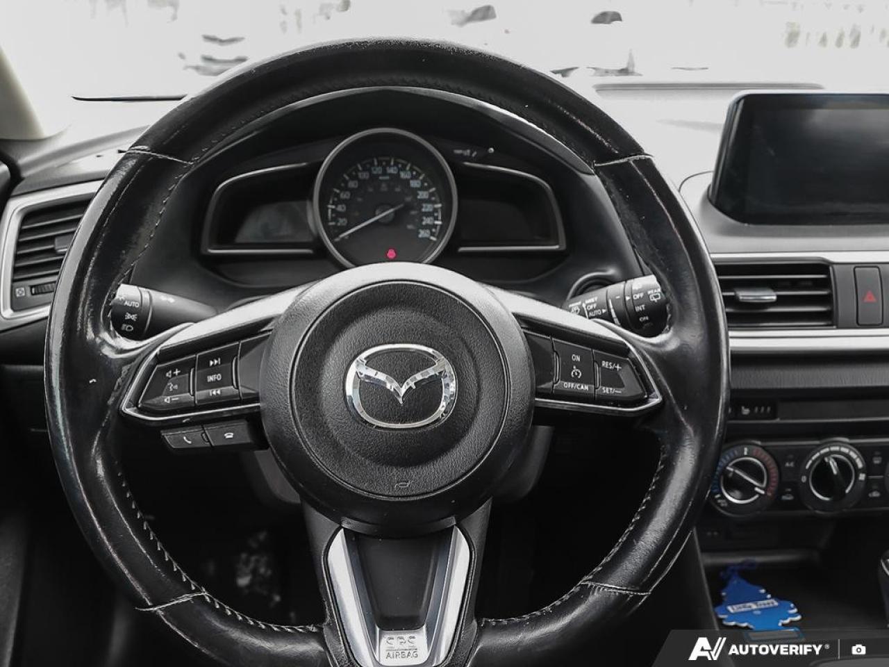 2017 Mazda MAZDA3 4DR HB SPORT AUTO GS Photo