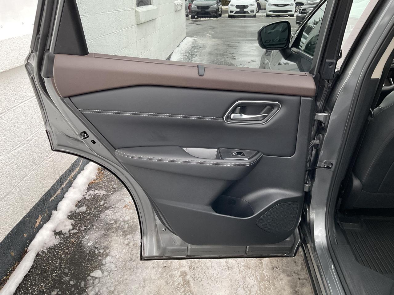 2023 Nissan Rogue Platinum 4dr All-Wheel Drive Sport Utility Photo