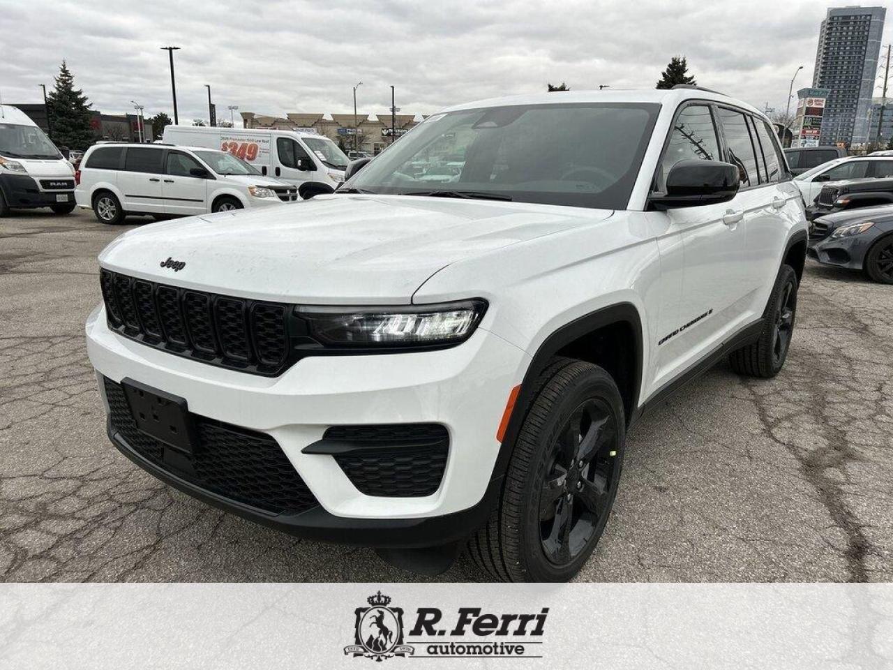 2025 Jeep Grand Cherokee Laredo 4dr 4x4 Photo4