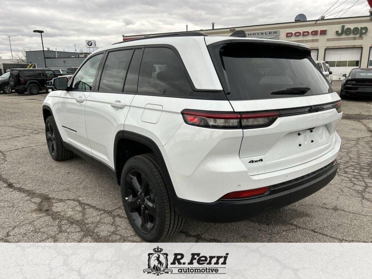 2025 Jeep Grand Cherokee Laredo 4dr 4x4 Photo