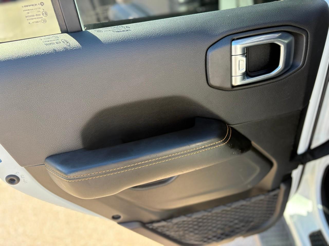 2024 Jeep Wrangler SAHARA 4DR 4X4 Photo