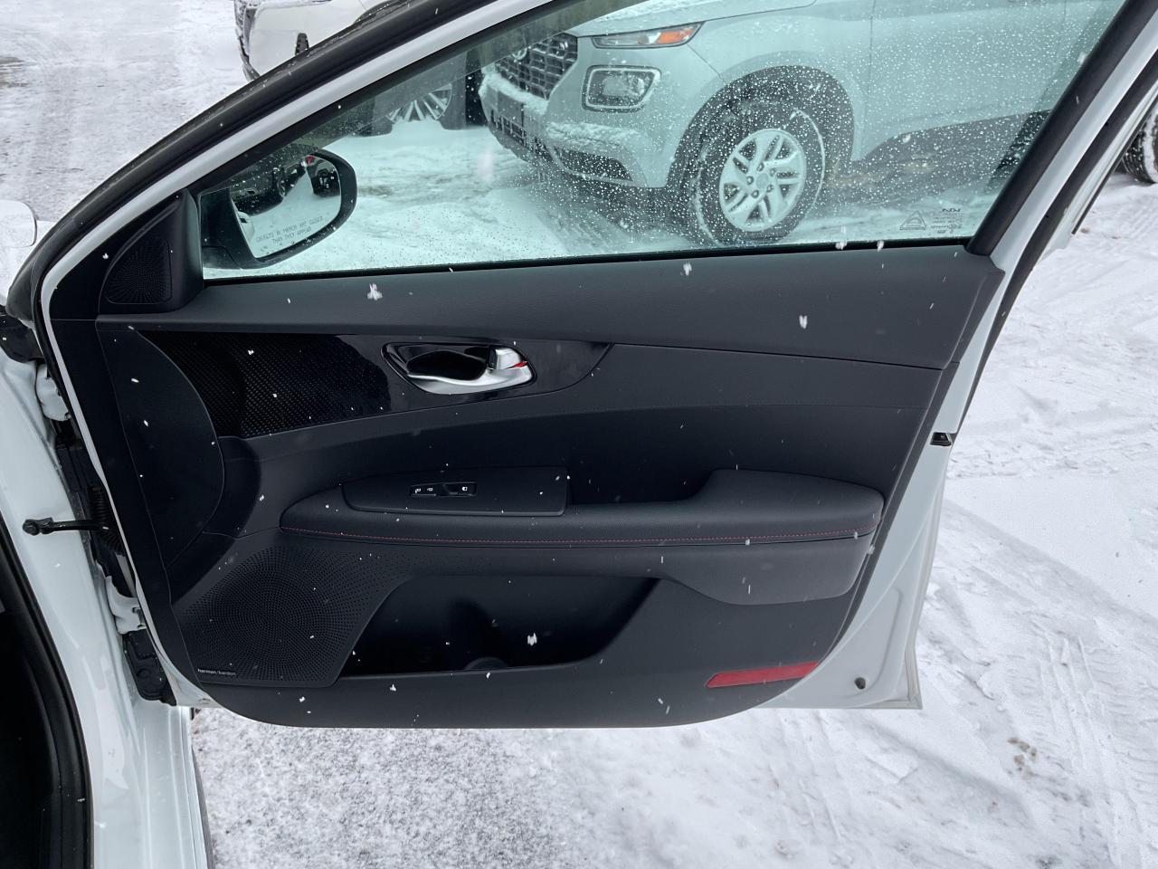 2024 Kia Forte GT Limited 4dr Sedan Photo