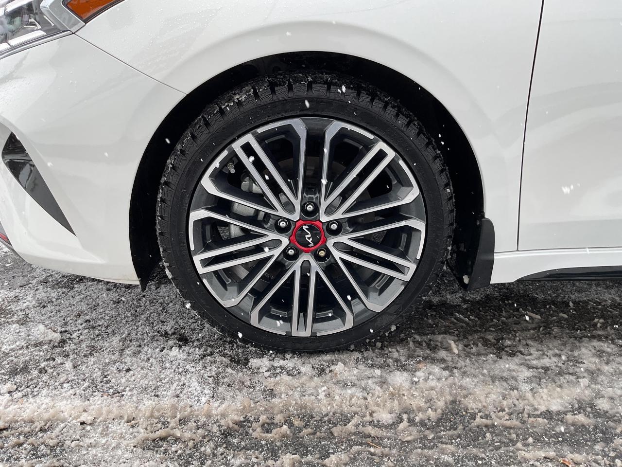 2024 Kia Forte GT Limited 4dr Sedan Photo