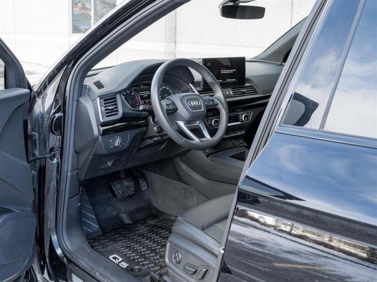 2023 Audi Q5 40 Komfort 4dr All-Wheel Drive quattro Sport Utility Photo