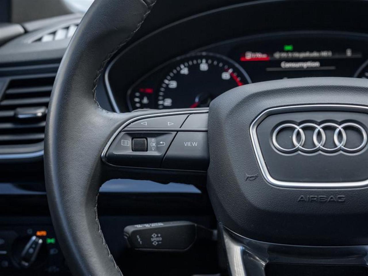 2023 Audi Q5 40 Komfort 4dr All-Wheel Drive quattro Sport Utility Photo