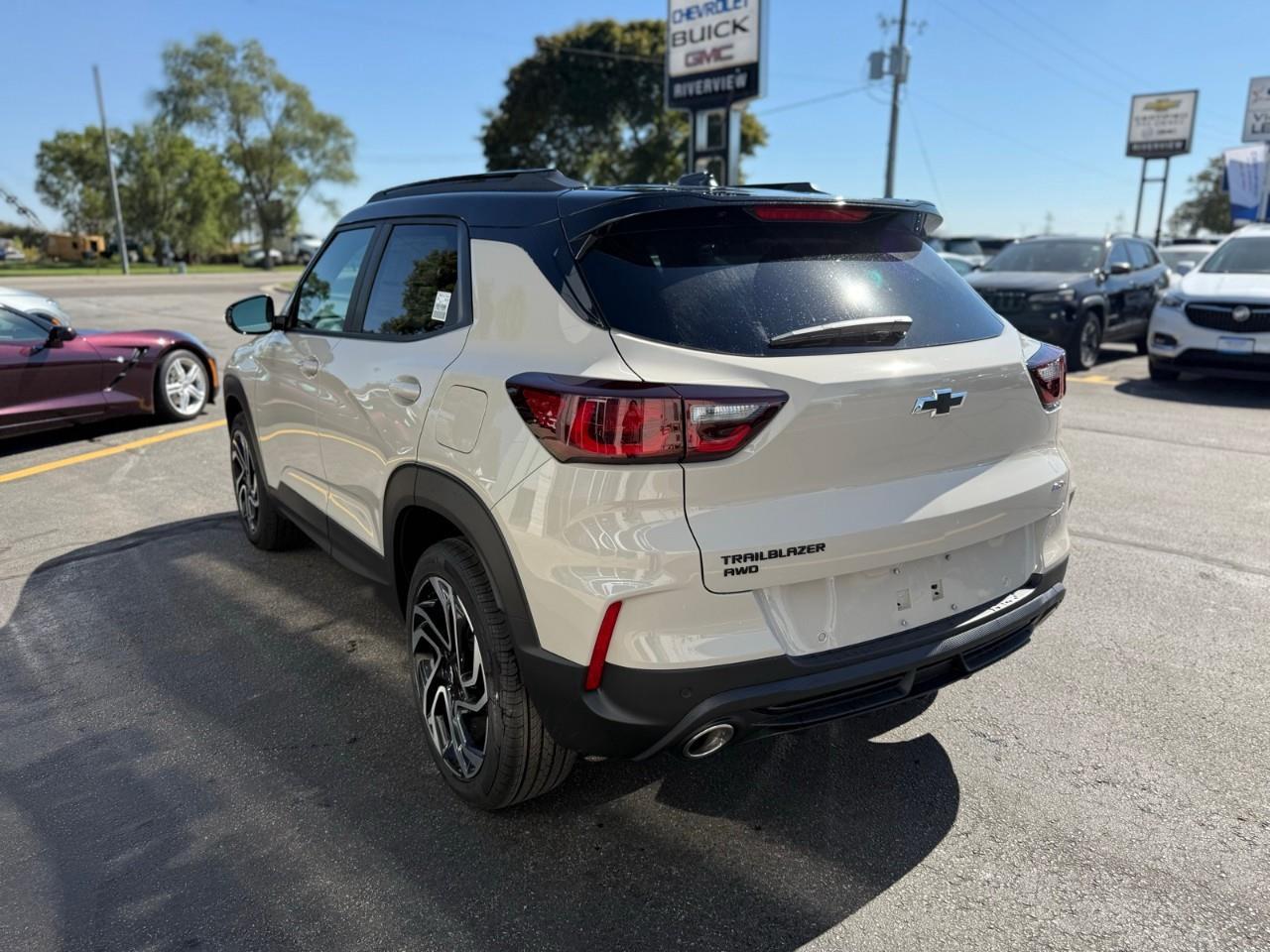 2026 Chevrolet TrailBlazer RS 4dr All-Wheel Drive Photo4