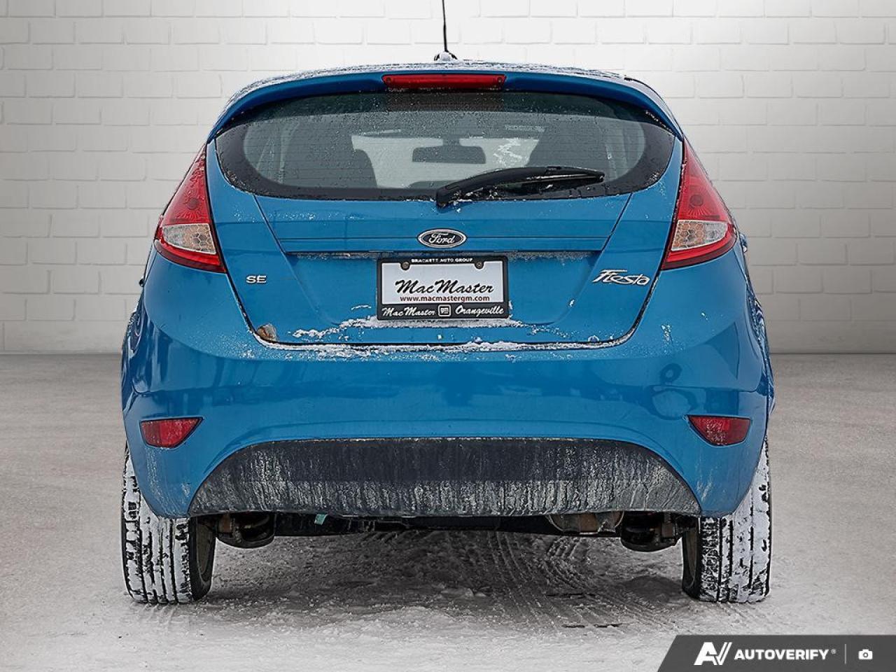 2013 Ford Fiesta 5dr HB SE Photo