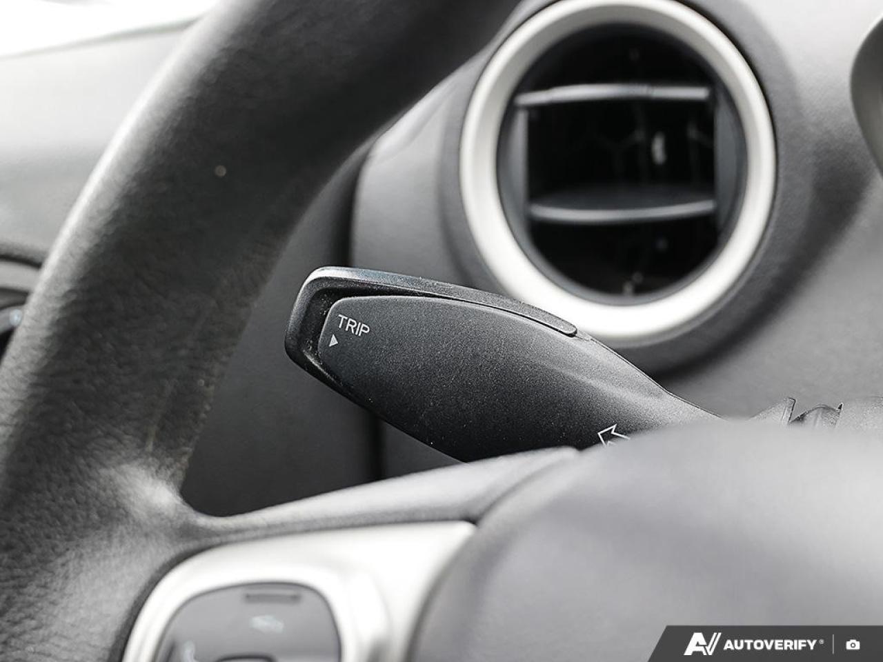 2013 Ford Fiesta 5dr HB SE Photo