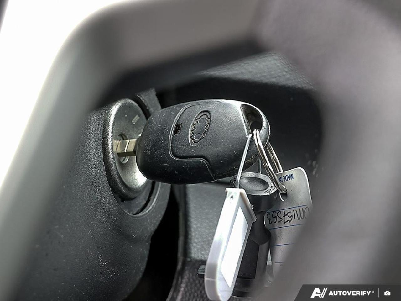 2013 Ford Fiesta 5dr HB SE Photo