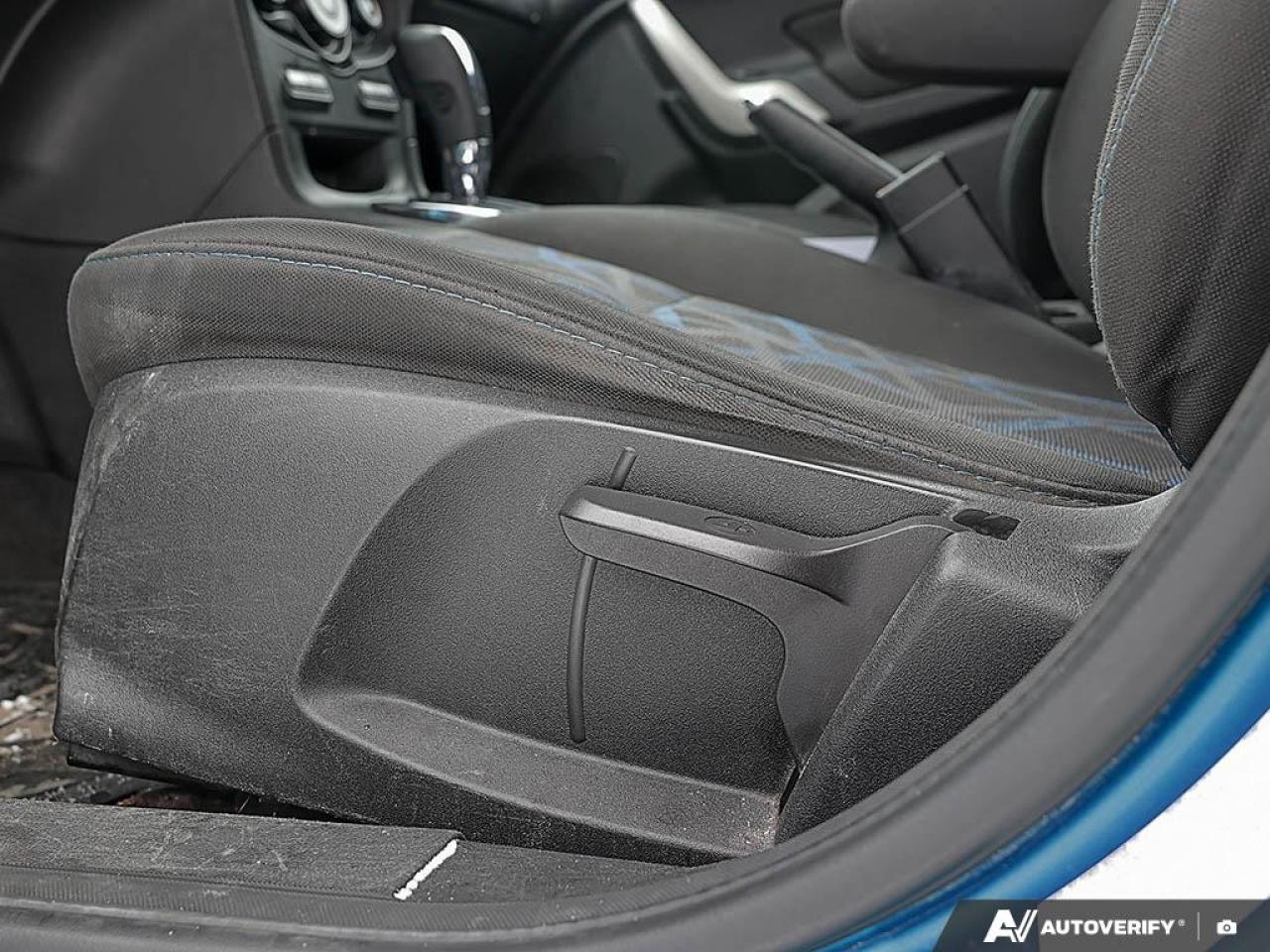 2013 Ford Fiesta 5dr HB SE Photo