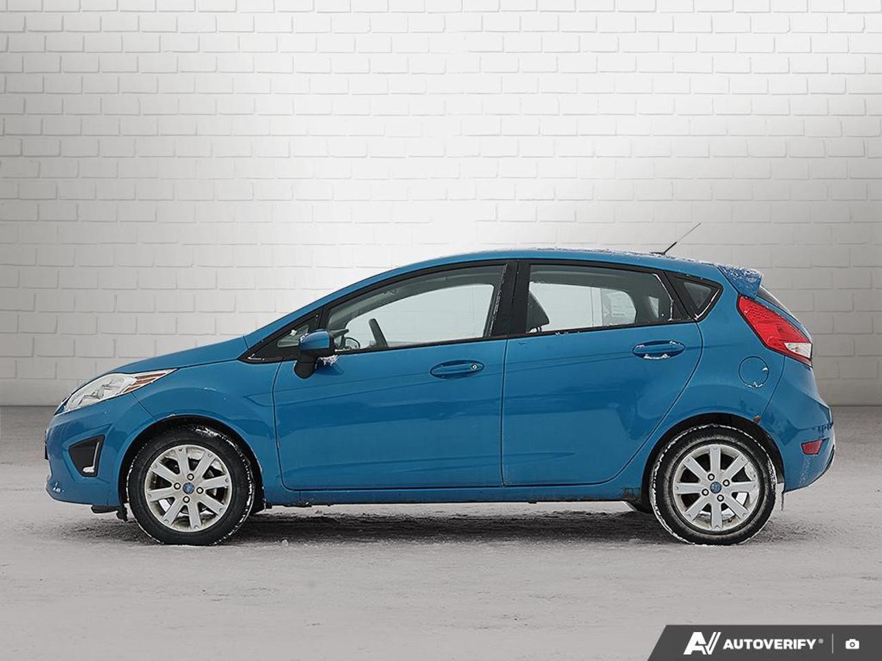 2013 Ford Fiesta 5dr HB SE Photo
