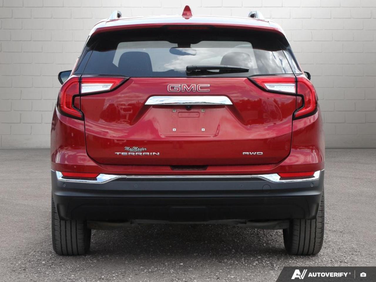 2022 GMC Terrain AWD SLT Photo