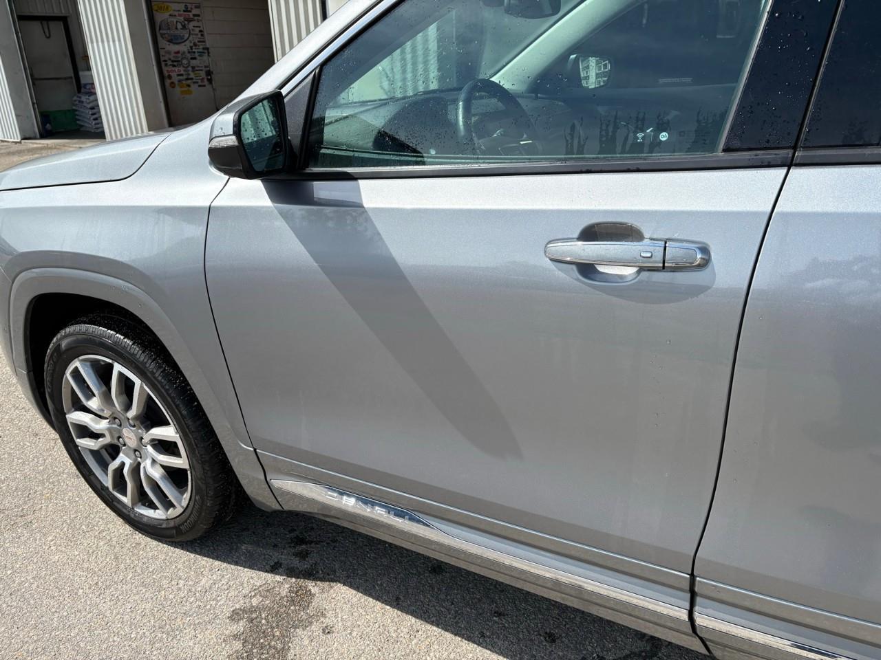 2024 GMC Terrain Denali 4dr All-Wheel Drive Photo