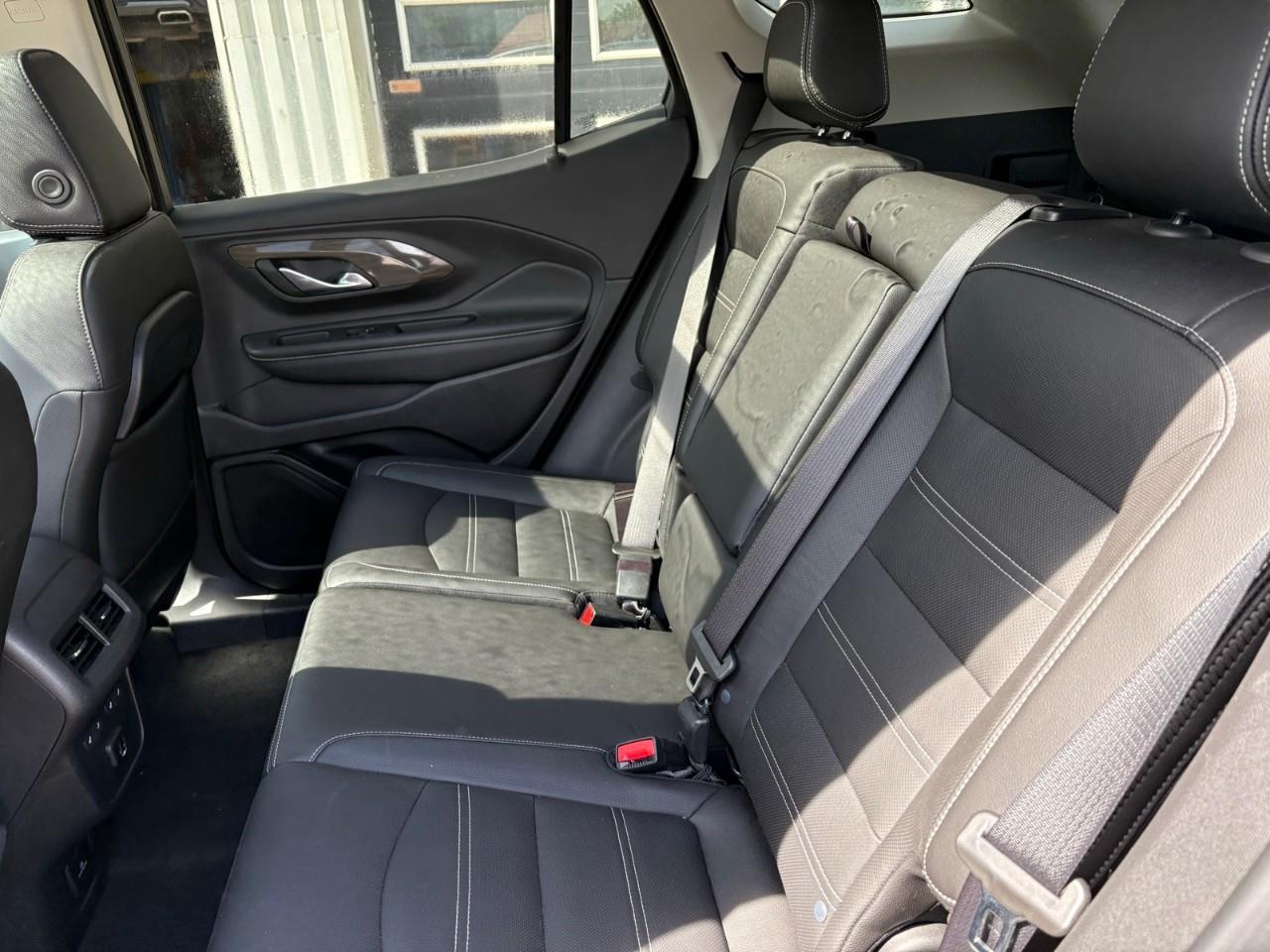 2024 GMC Terrain Denali 4dr All-Wheel Drive Photo