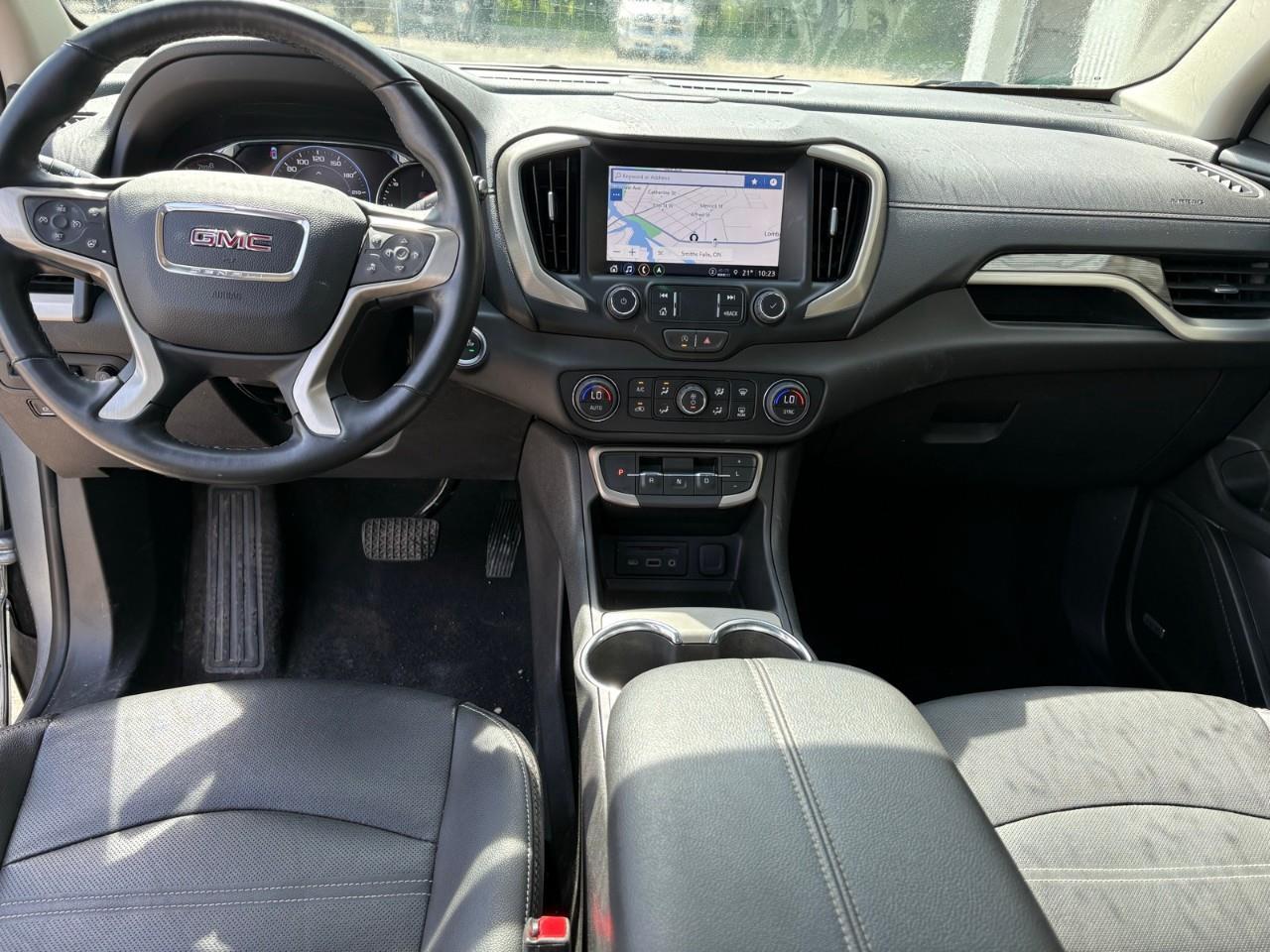 2024 GMC Terrain Denali 4dr All-Wheel Drive Photo