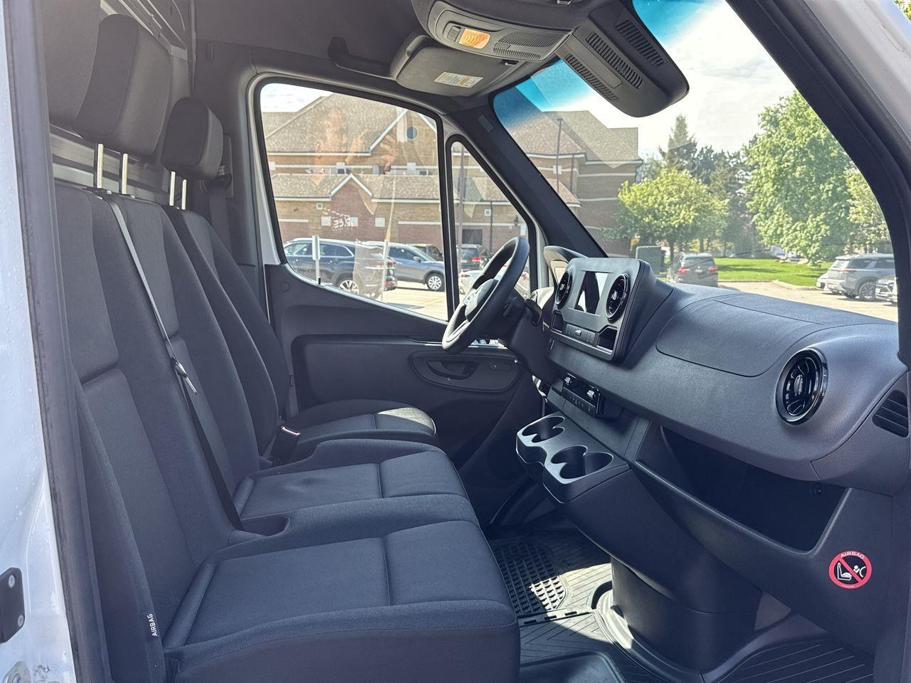 2023 Mercedes-Benz Sprinter 2500 High Roof 4-Cyl Diesel Sprinter 2500 Extended Cargo Van 170 in. WB Rear-Wheel Drive Photo