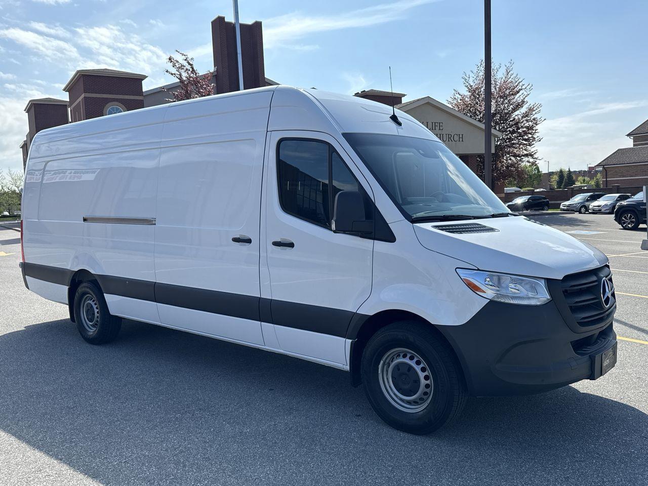2023 Mercedes-Benz Sprinter 2500 High Roof 4-Cyl Diesel Sprinter 2500 Extended Cargo Van 170 in. WB Rear-Wheel Drive Photo