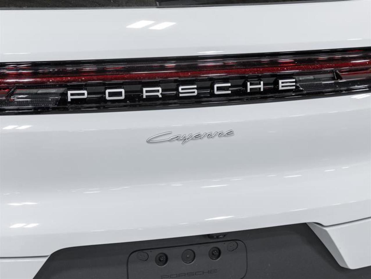 2025 Porsche Cayenne  Photo