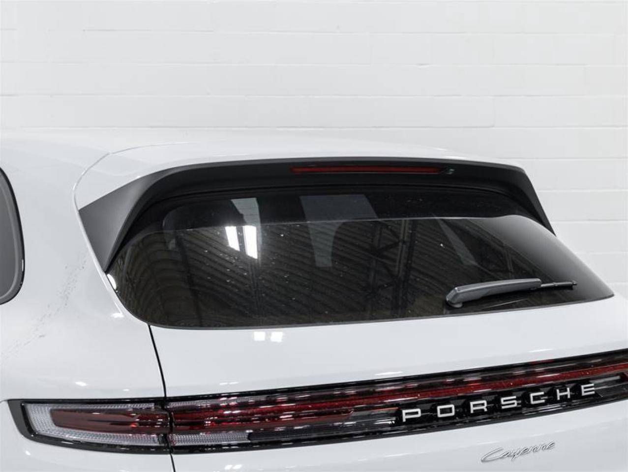 2025 Porsche Cayenne  Photo