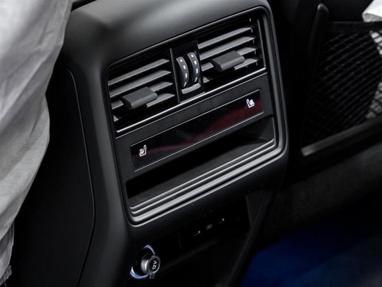 2025 Porsche Cayenne  Photo