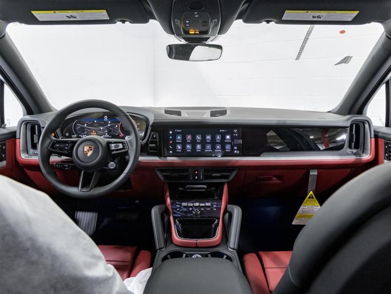 2025 Porsche Cayenne  Photo