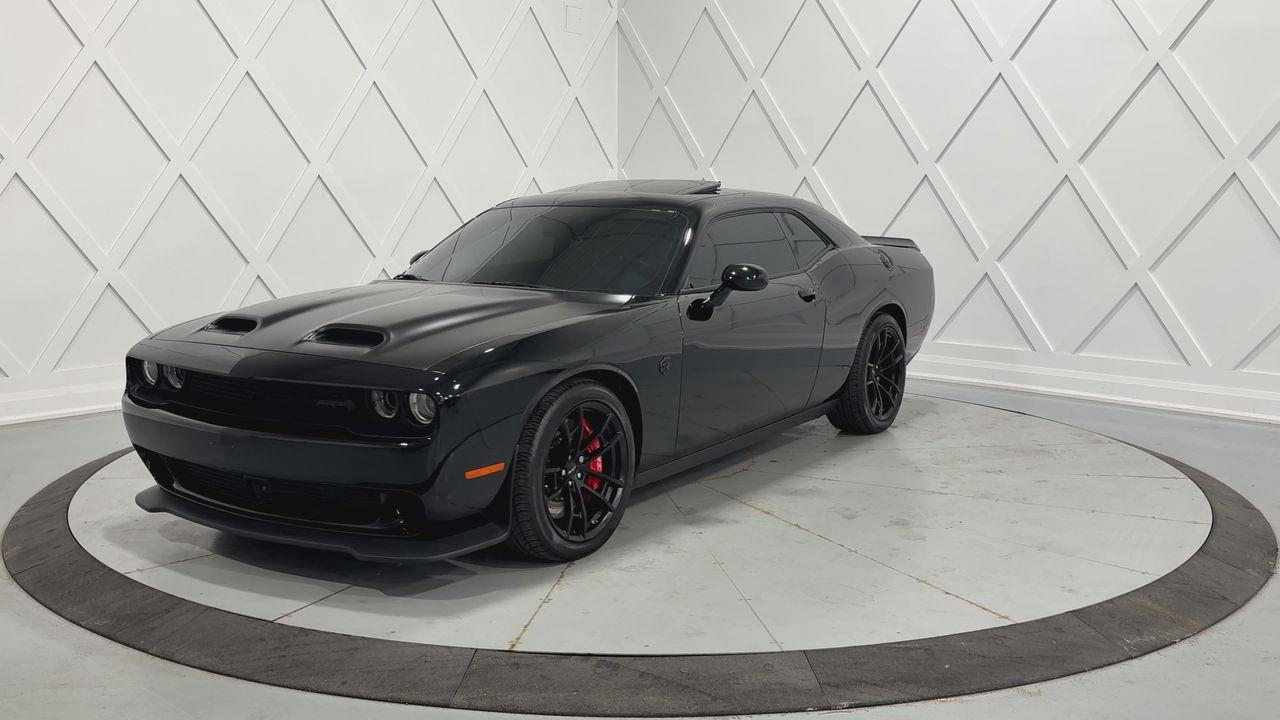 2023 Dodge Challenger SRT Hellcat 2dr Rear-Wheel Drive Coupe Photo3