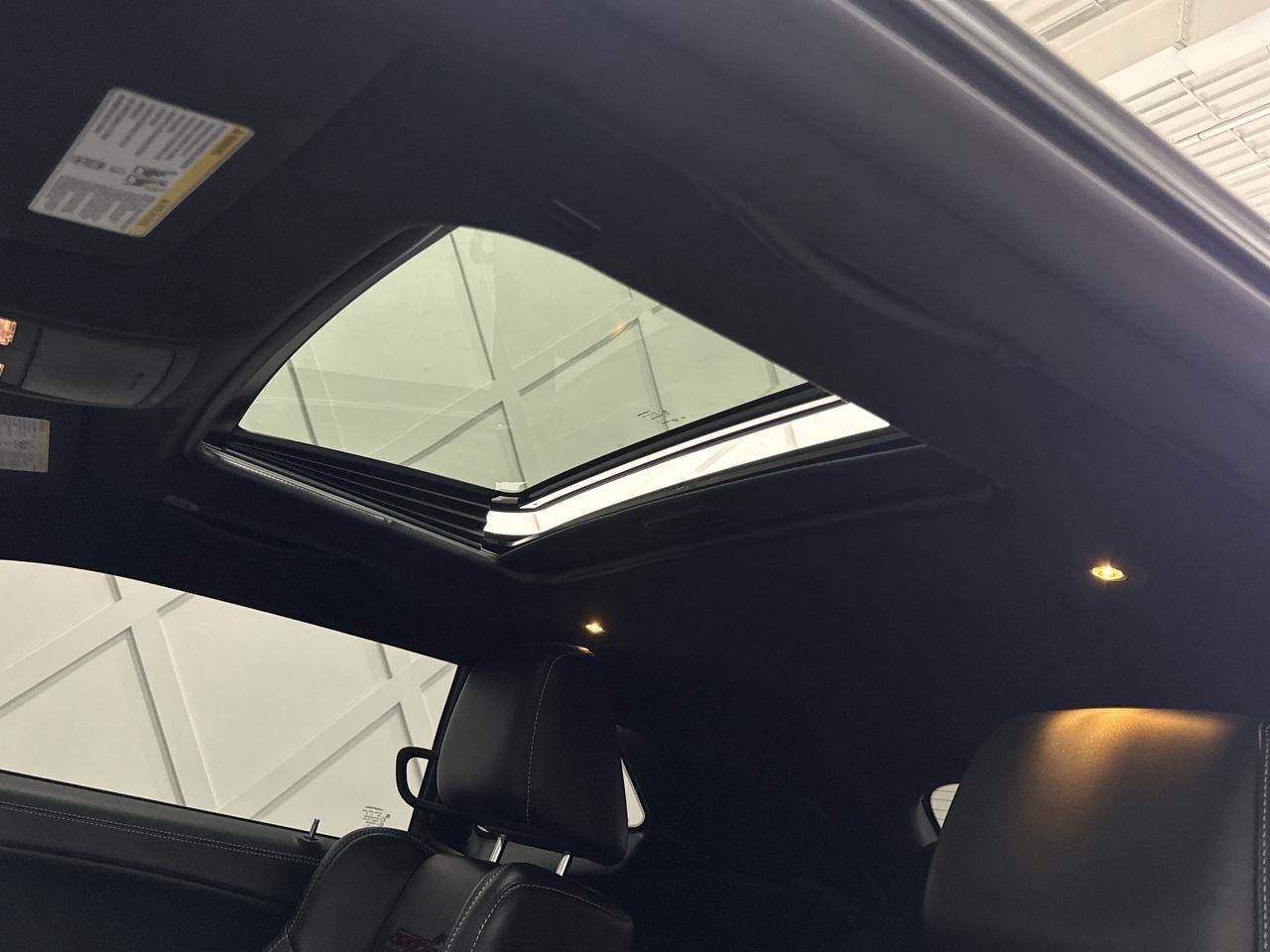 2023 Dodge Challenger SRT Hellcat 2dr Rear-Wheel Drive Coupe Photo