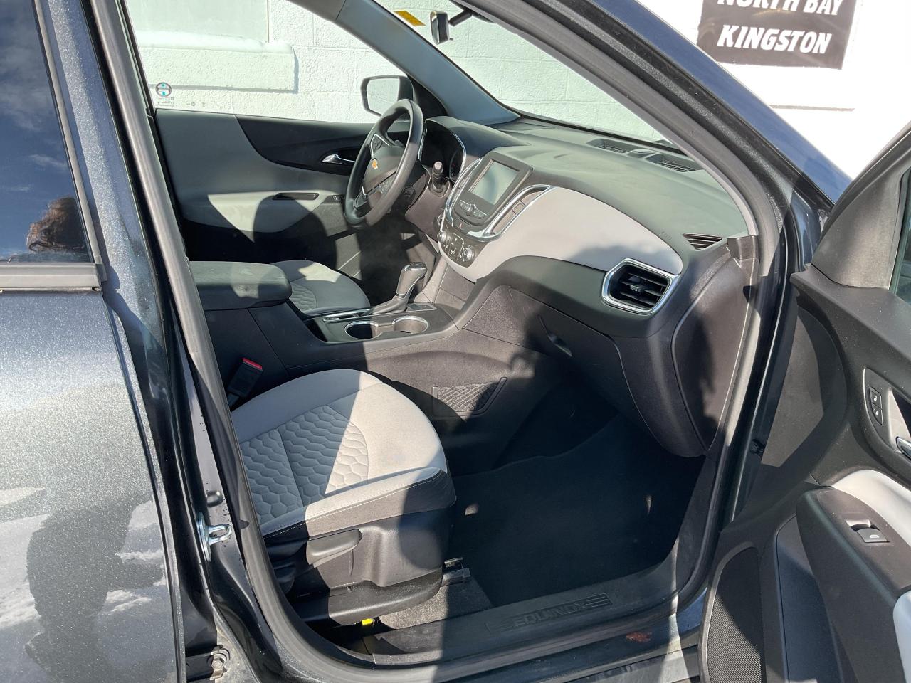 2018 Chevrolet Equinox LS All-Wheel Drive Photo