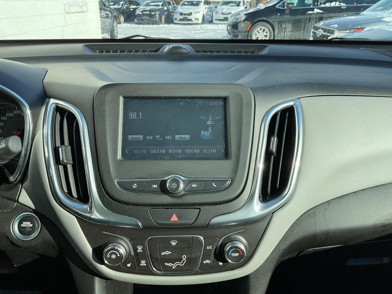 2018 Chevrolet Equinox LS All-Wheel Drive Photo