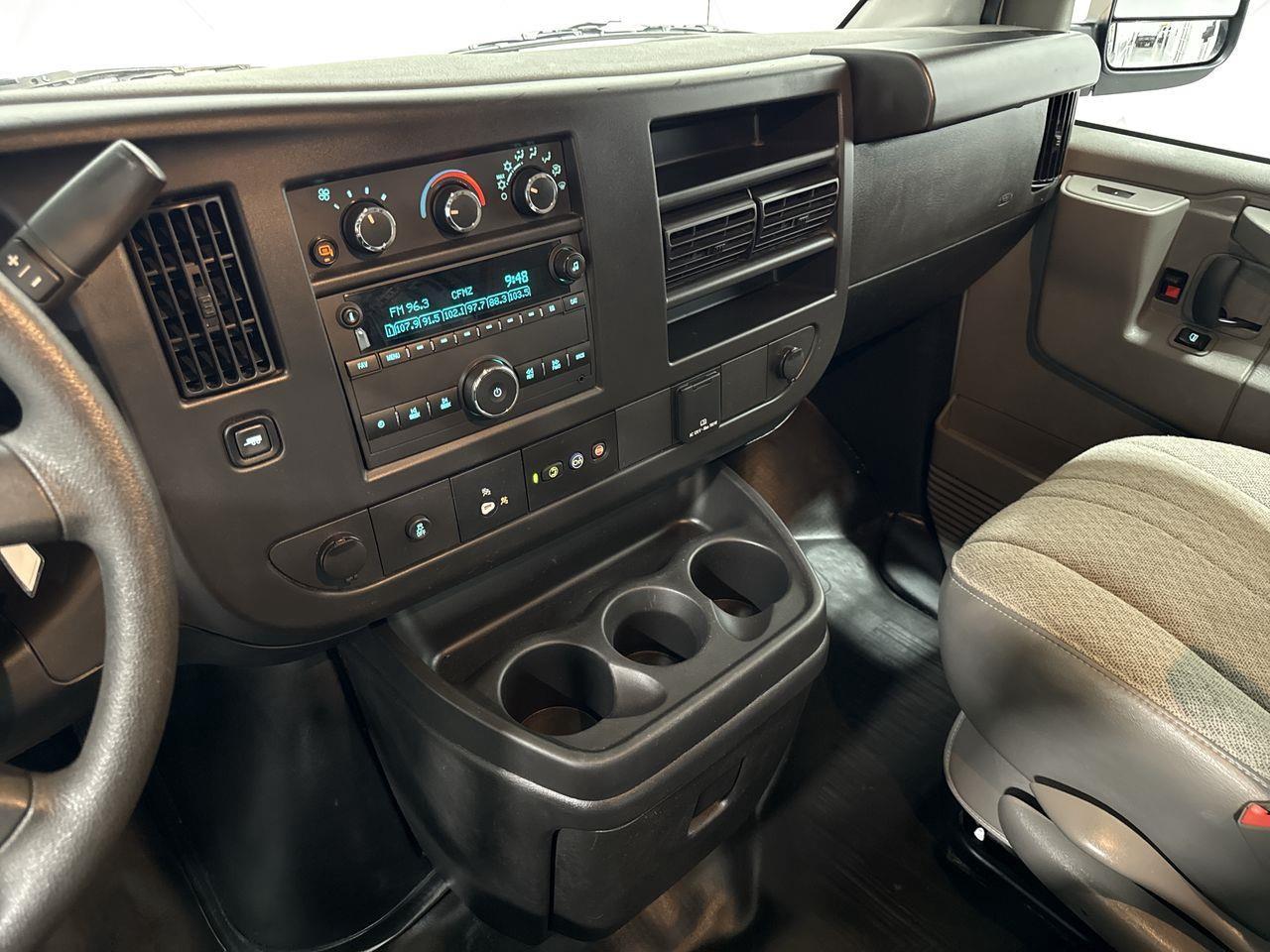 2024 GMC Savana 2500 Work Van Rear-Wheel Drive Cargo Van Photo