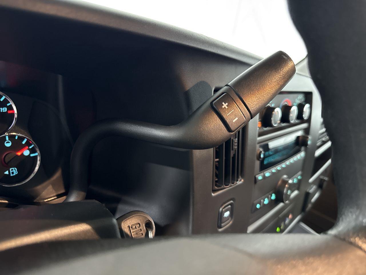 2024 GMC Savana 2500 Work Van Rear-Wheel Drive Cargo Van Photo