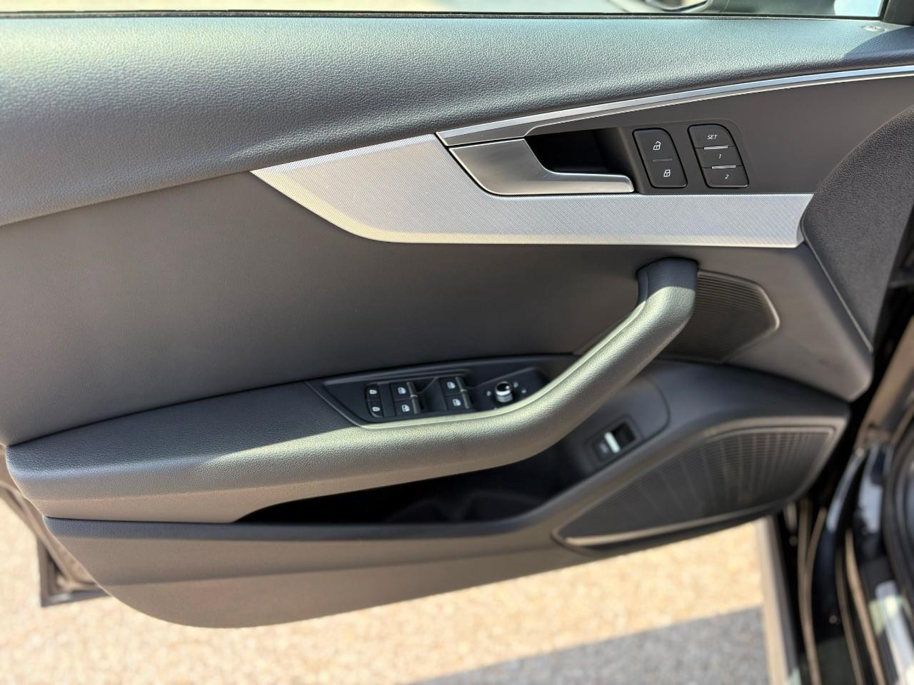 2020 Audi A4 allroad 2.0T Technik 4dr All-Wheel Drive quattro Wagon Photo