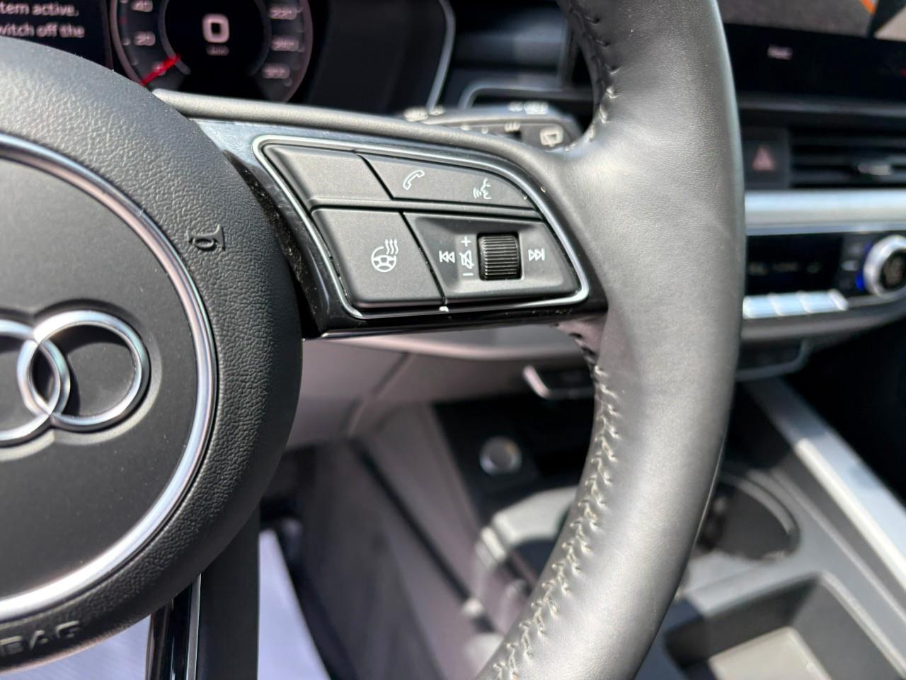 2020 Audi A4 allroad 2.0T Technik 4dr All-Wheel Drive quattro Wagon Photo