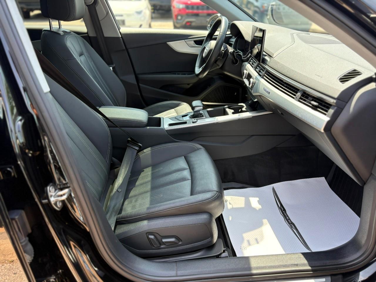 2020 Audi A4 allroad 2.0T Technik 4dr All-Wheel Drive quattro Wagon Photo