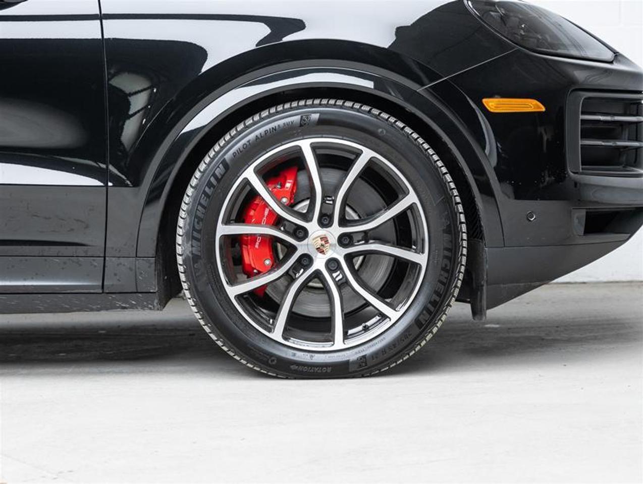 2026 Porsche Cayenne  Photo