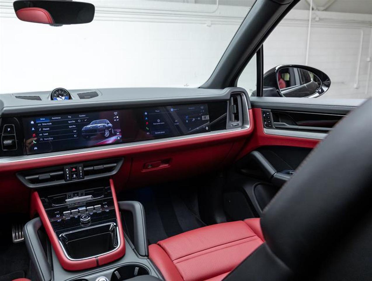 2026 Porsche Cayenne  Photo