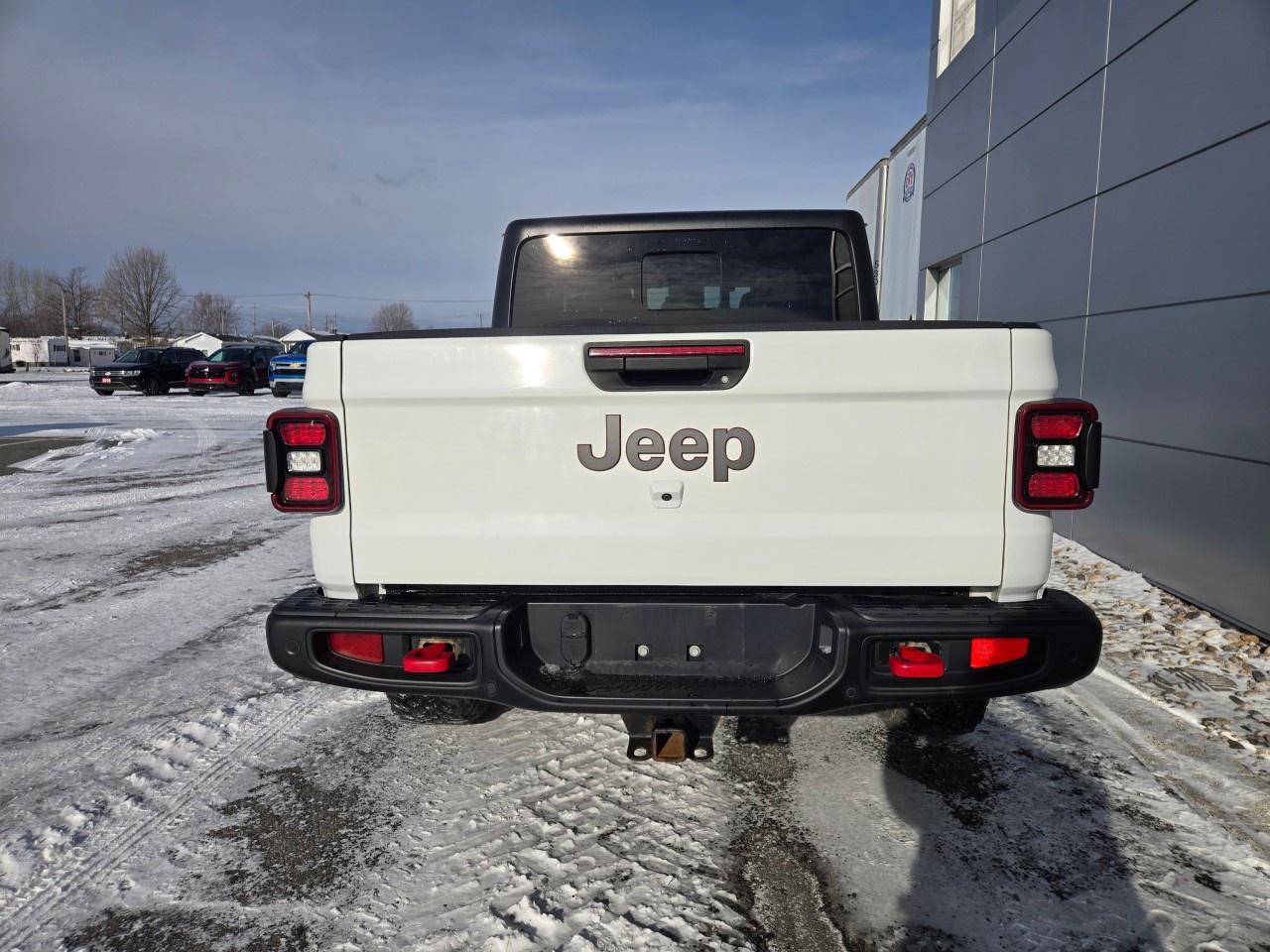 2021 Jeep Gladiator Rubicon 4x4 Photo2
