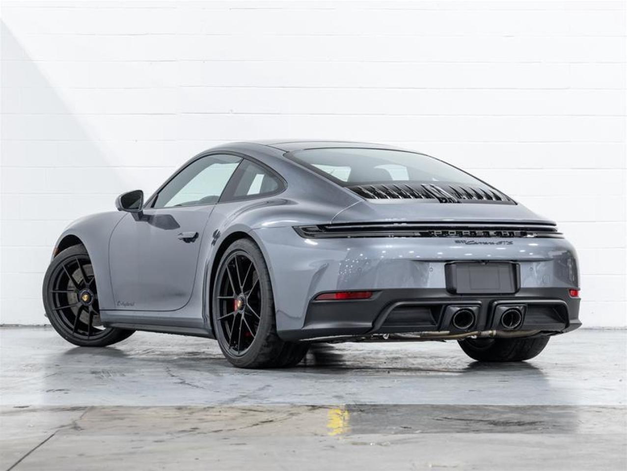 2026 Porsche 911  Photo