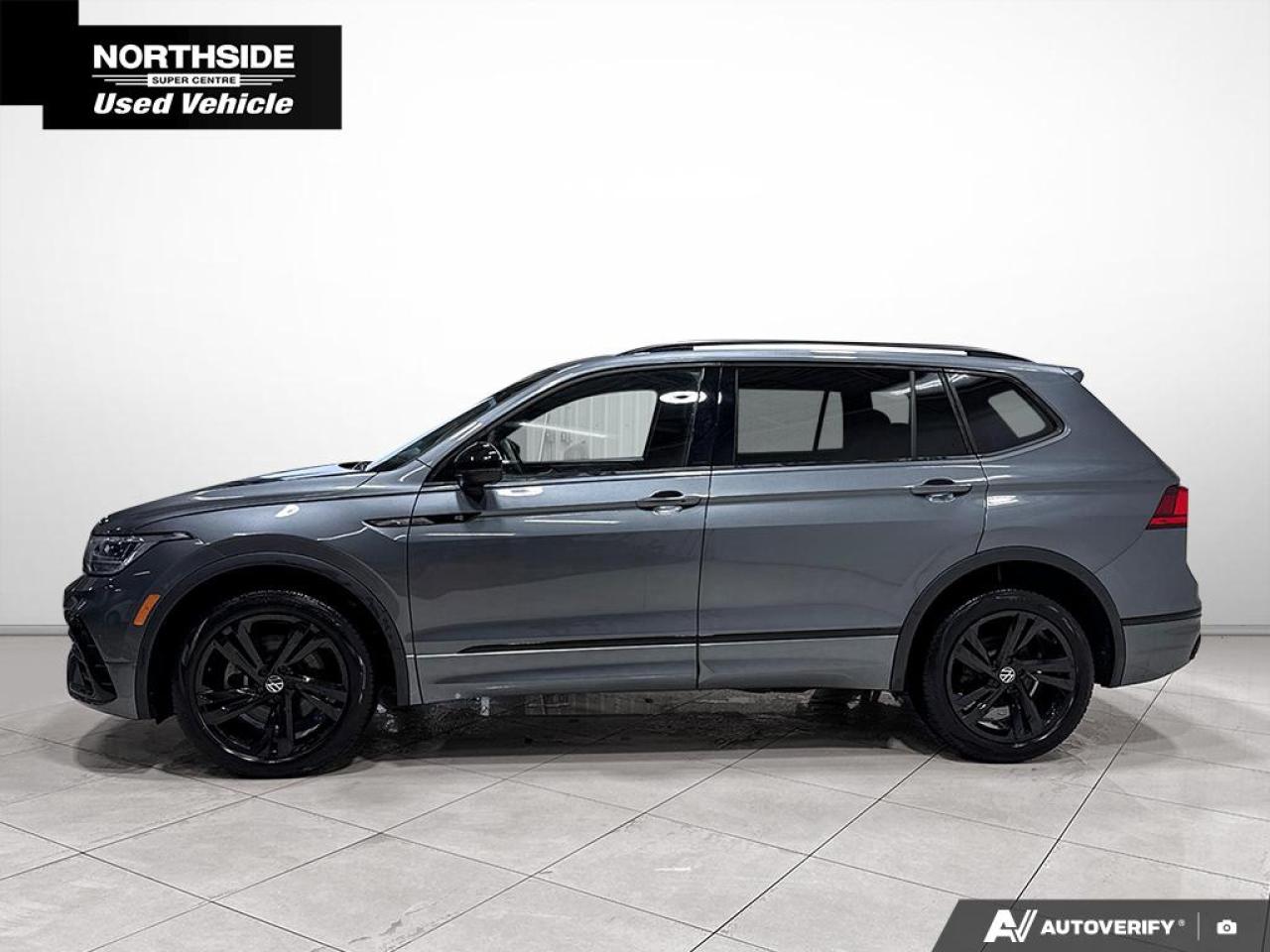 2023 Volkswagen Tiguan Comfortline R-Line Black 4dr All-Wheel Drive 4MOTION Photo2