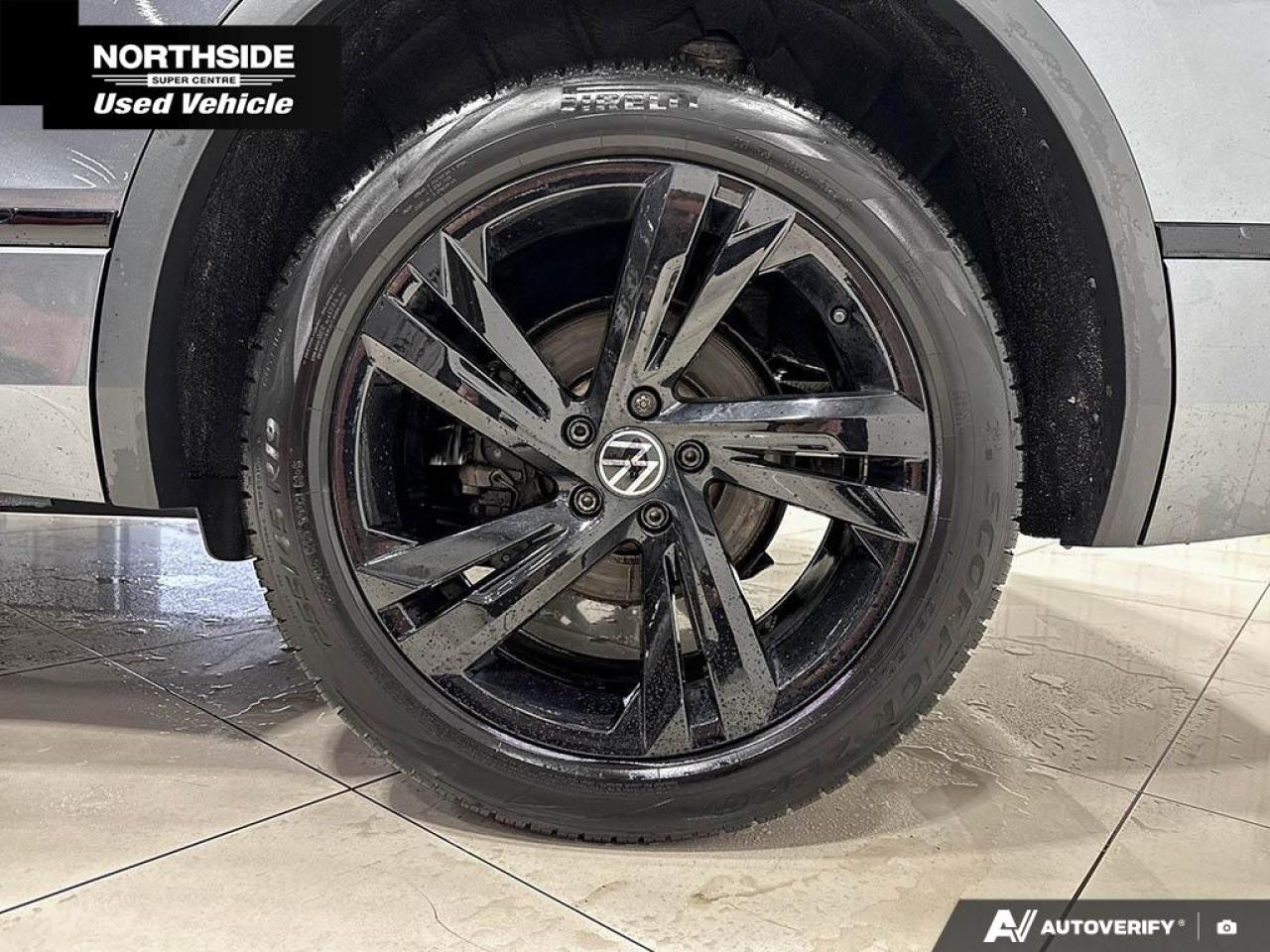 2023 Volkswagen Tiguan Comfortline R-Line Black 4dr All-Wheel Drive 4MOTION Photo