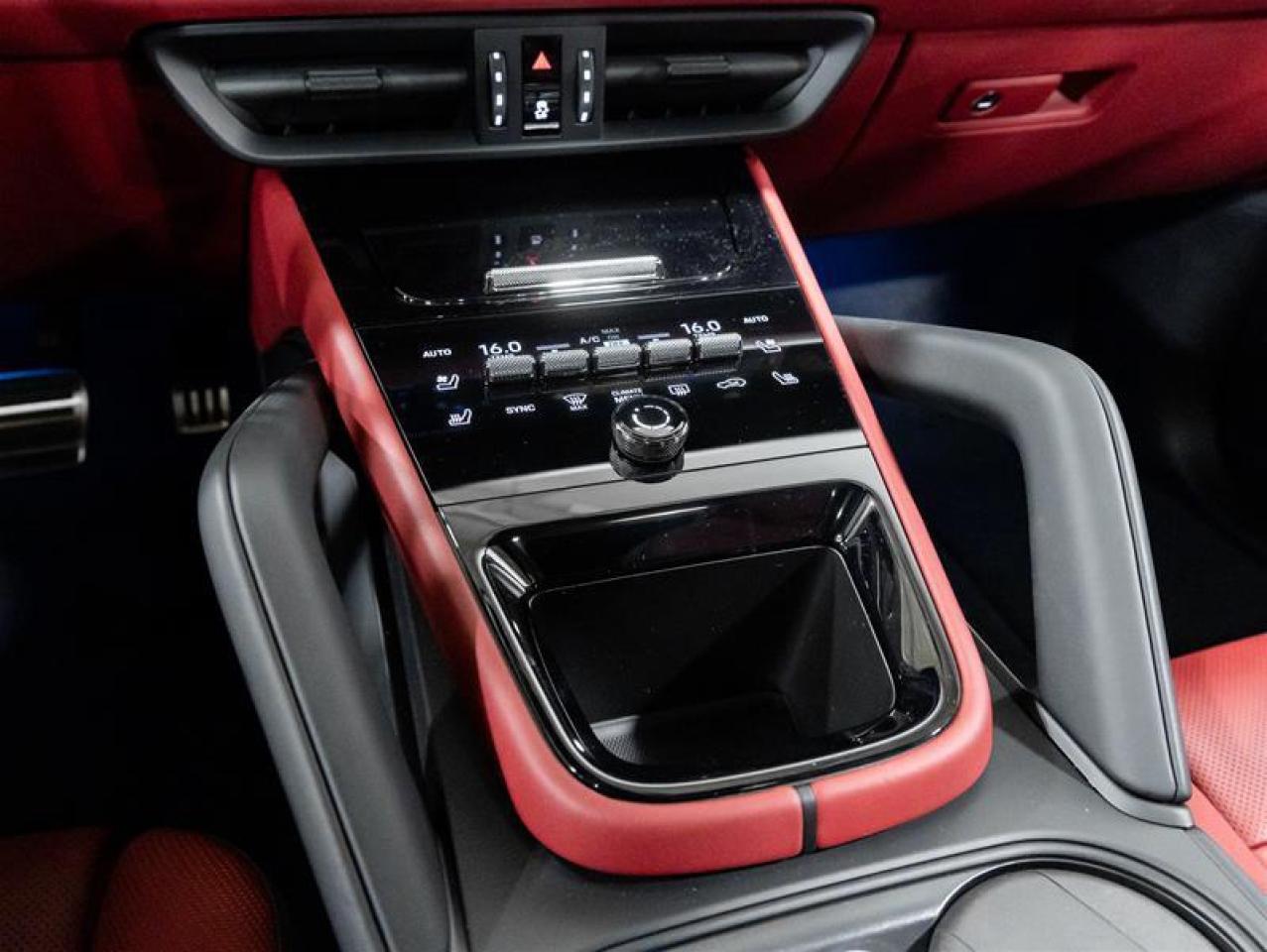 2026 Porsche Cayenne  Photo