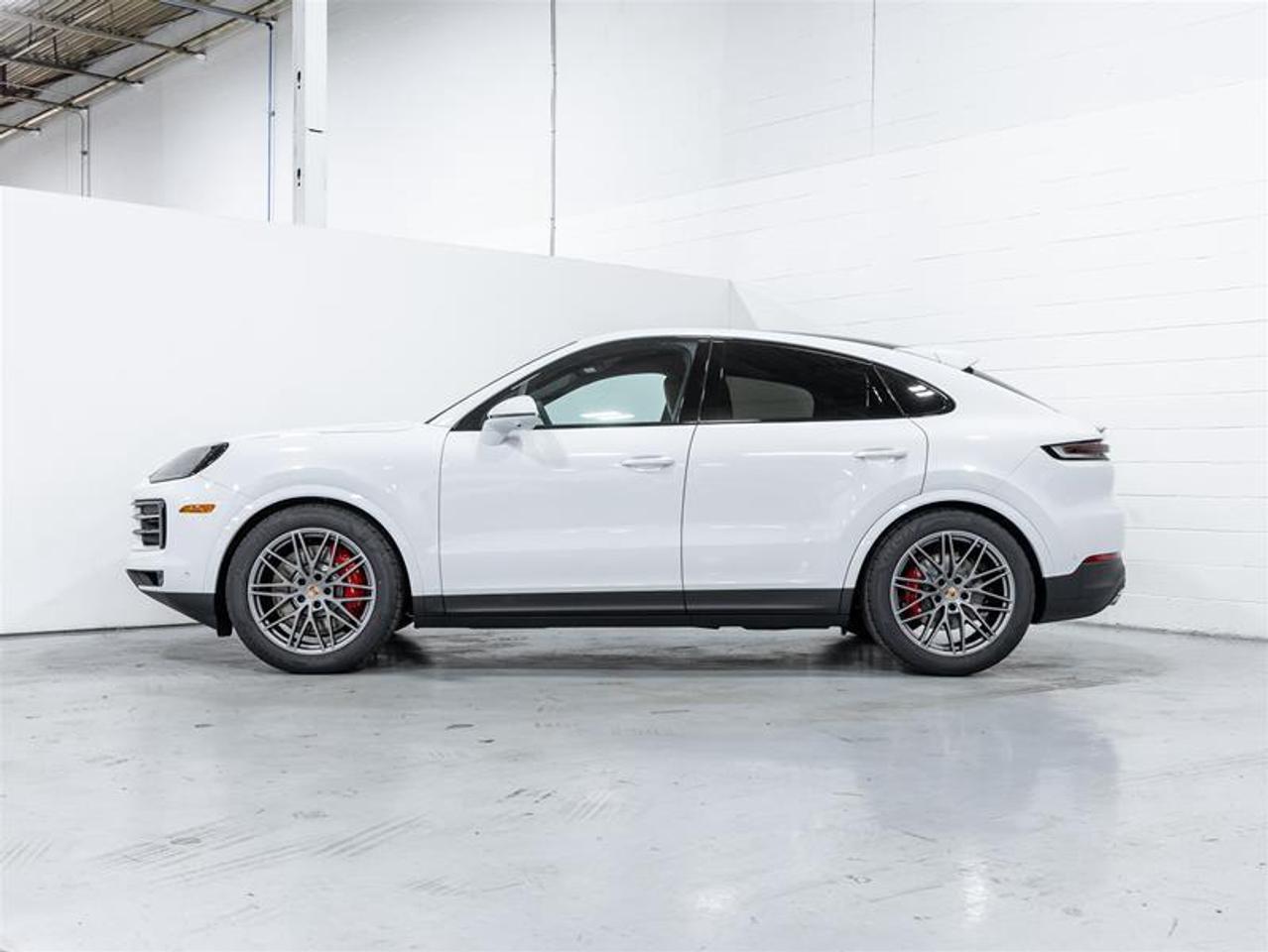 2026 Porsche Cayenne  Photo