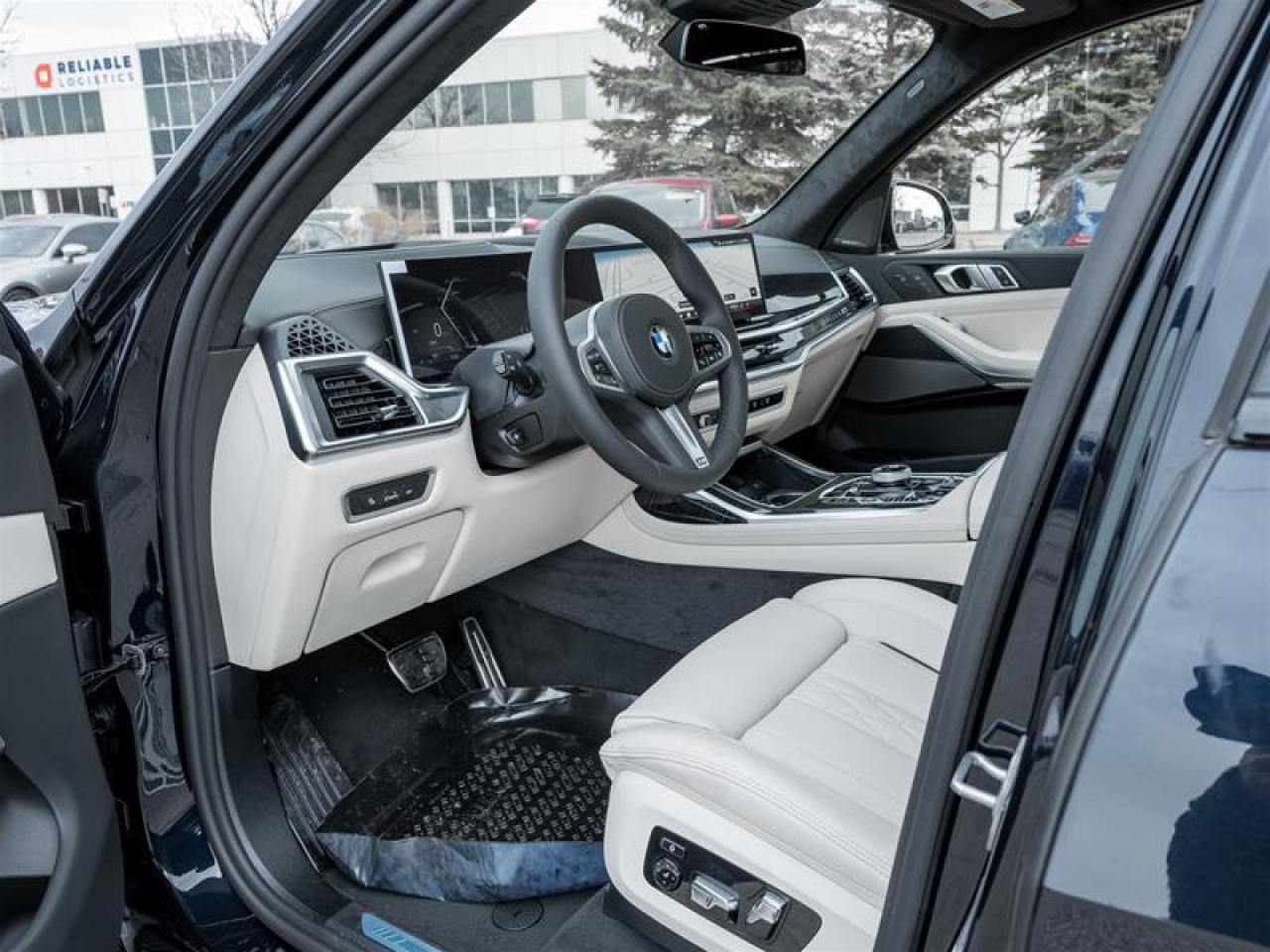 2026 BMW X7 xDrive40i 4dr All-Wheel Drive Sports Activity Vehicle Photo