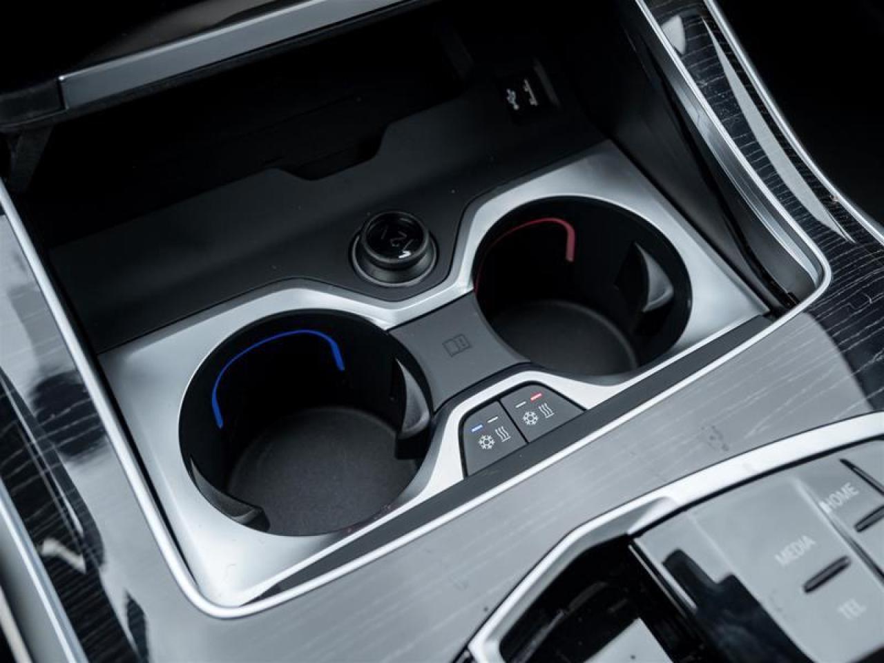 2026 BMW X7 xDrive40i 4dr All-Wheel Drive Sports Activity Vehicle Photo