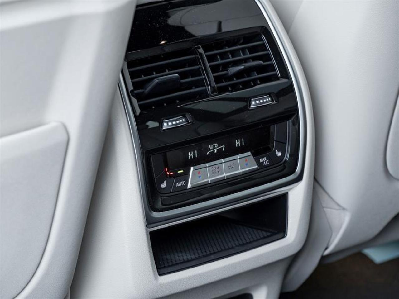 2026 BMW X7 xDrive40i 4dr All-Wheel Drive Sports Activity Vehicle Photo