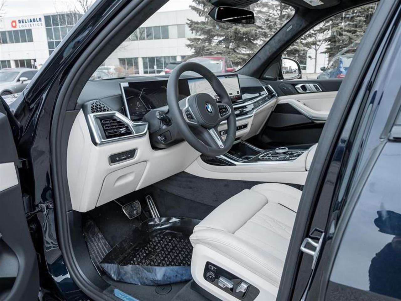 2026 BMW X7 xDrive40i 4dr All-Wheel Drive Sports Activity Vehicle Photo